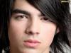 Joe Jonas (L)